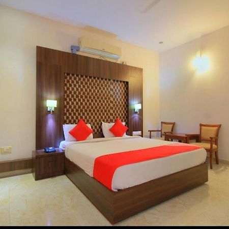 Grand Milestone Hotel Mysuru Zewnętrze zdjęcie